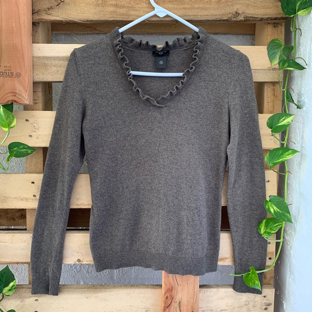 Ann Taylor Long-Sleeved Shirt